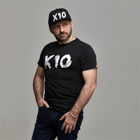 Набор из футболки "Х10" и кепки "Х10"